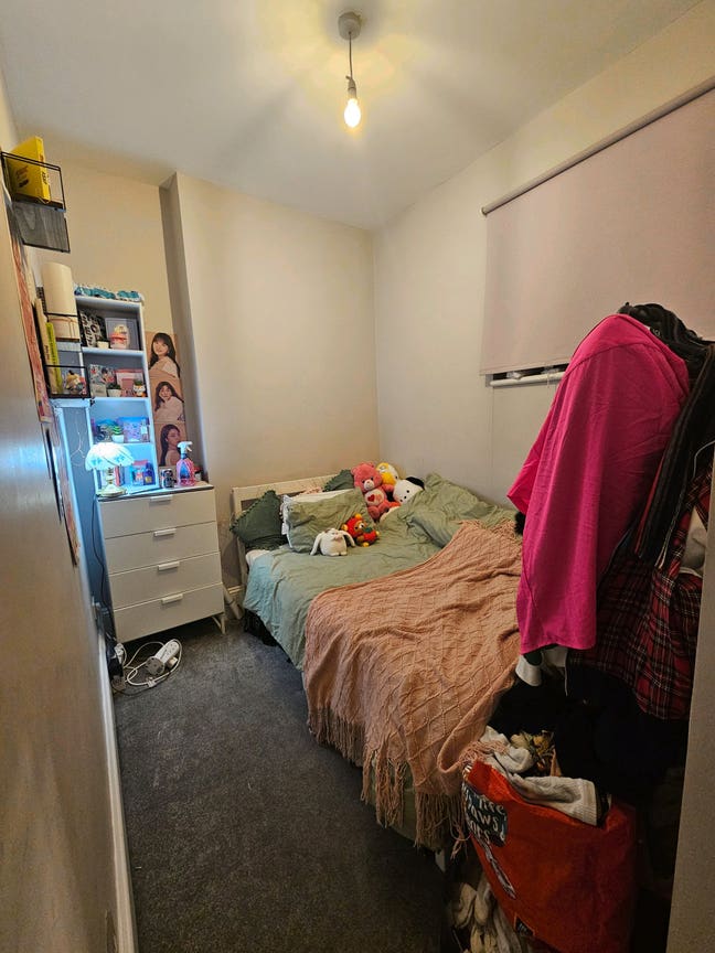 Creative Flat in Camberwell!! Main Photo