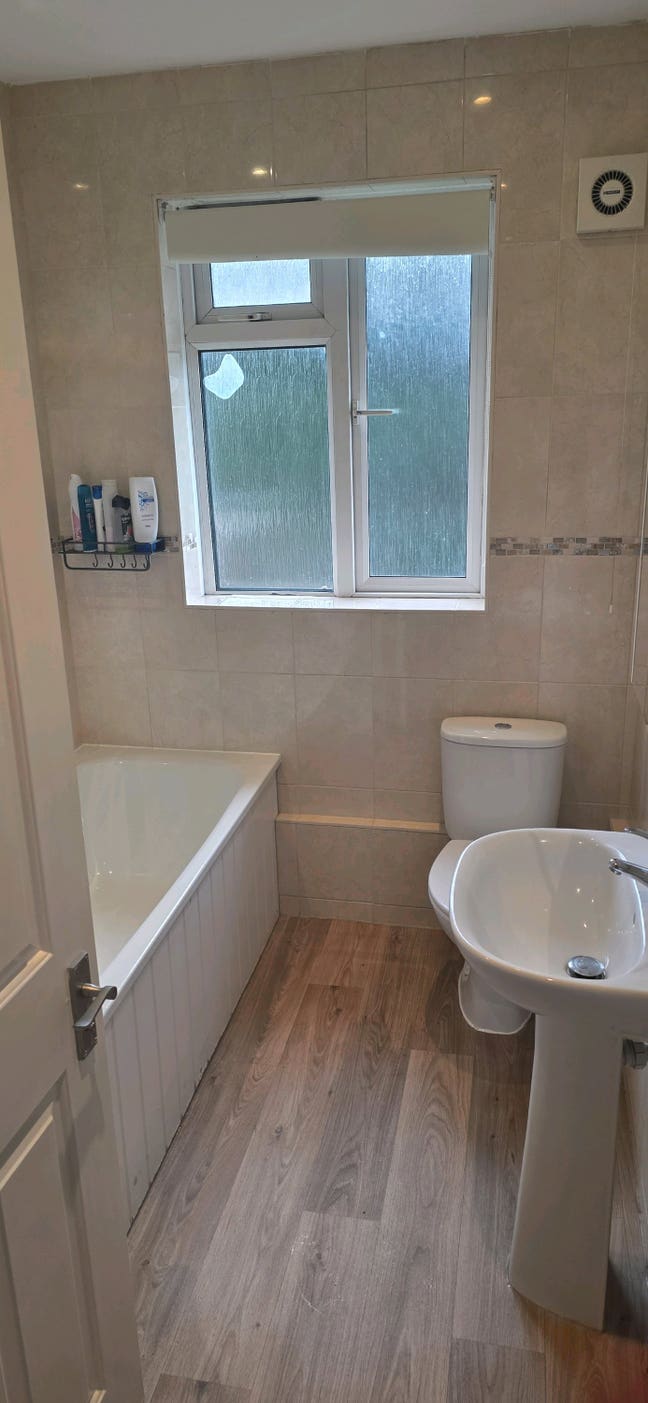 Double room for rent Main Photo