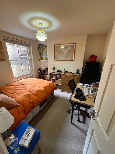 Room available in Hammersmith! Main Photo
