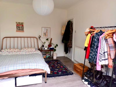 Lovely double room going in Haringey Main Photo