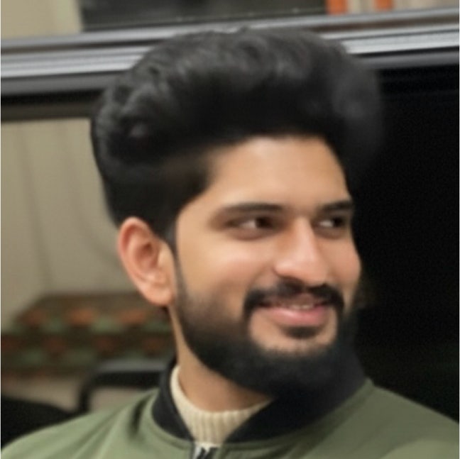 Professional Male seeks a single or double room Main Photo