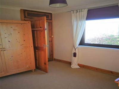 Room Available – 241 Dochart Terrace Main Photo