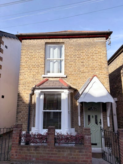 Mon-Fri Walthamstow Main Photo