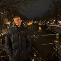 24 year old Male seeks a double room Main Photo