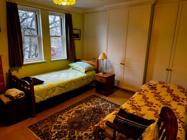 Low cost accommodation in Wimbledon SW19 Main Photo