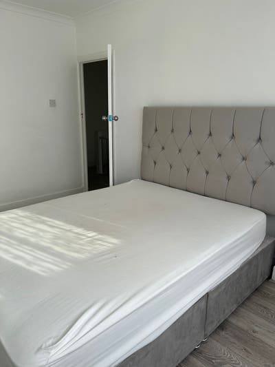 Double Room Available - Hornchurch RM12 Main Photo