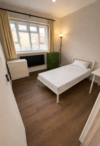 🏙️ Rooms Available Near Canary Wharf | Bills Incl Main Photo