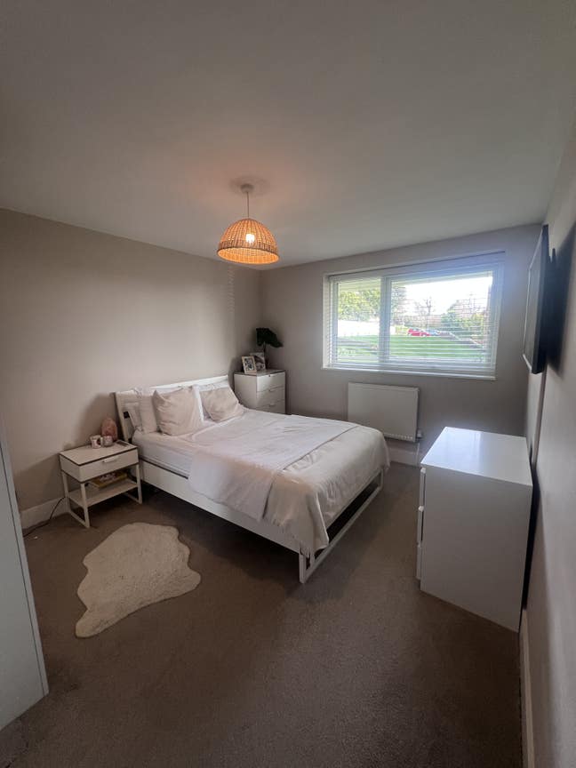 Double Room – Upperton, Eastbourne Main Photo