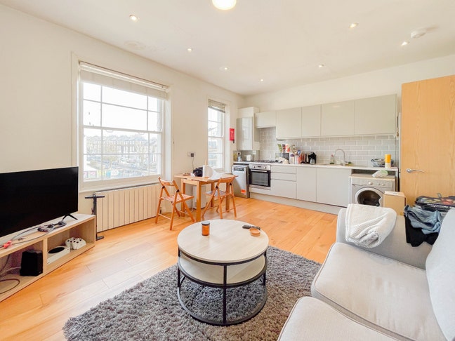 A beautiful 1 bedroom flat in Camden, NW1 Main Photo