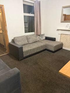 Room to Rent in shared House Main Photo