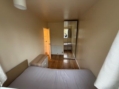 West Acton single room to let Main Photo