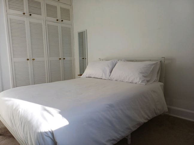 🌞 Bright Double Bedroom in Leith – Bills Included Main Photo