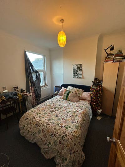Affordable room with potential in big pretty home! Main Photo