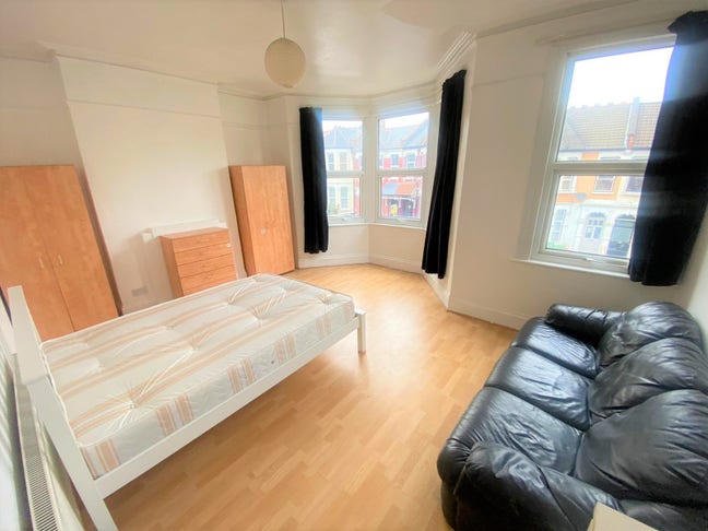 Double Room Available in Harringey N4 *.* Main Photo