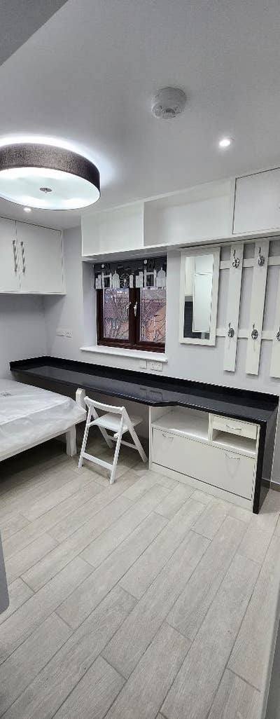 Bargain Studio-&pound;1,250P/M Incl Bill except Electric Main Photo