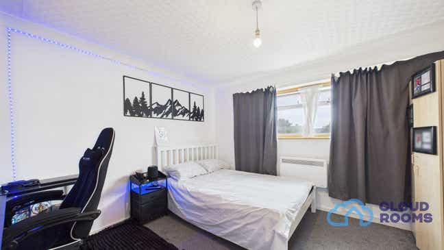 Two Double Rooms in Shared Flat - AL10 🏠Hatfield Main Photo