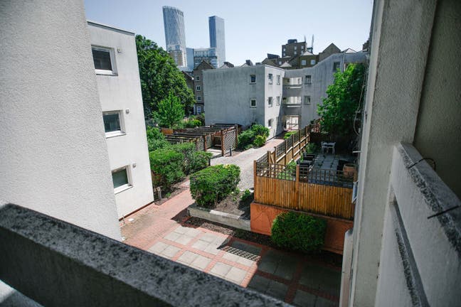 Fully Furnished Double room in E14. ✨  Main Photo