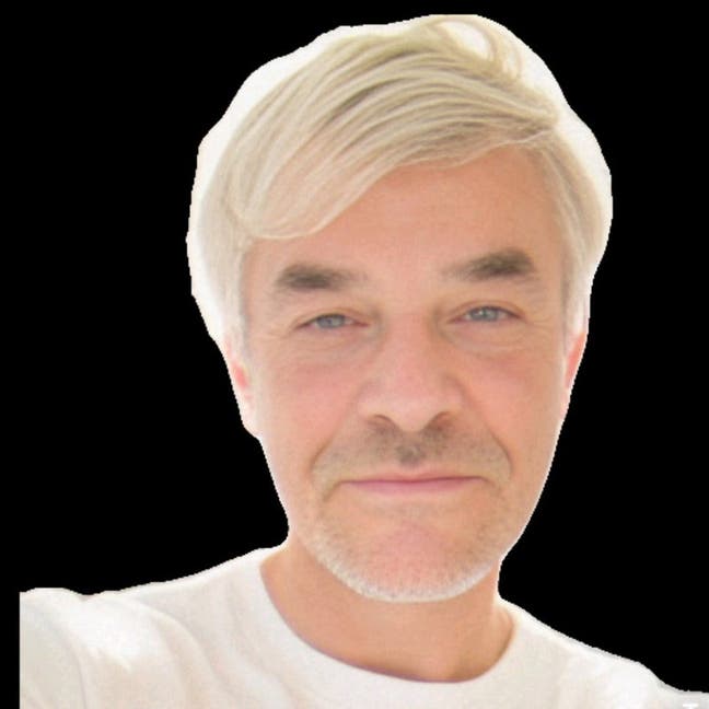 Looking to rent a room Main Photo