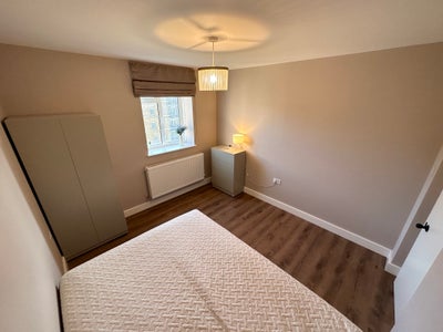 🌕 Huge room in 3 bed w/ balcony  🌕 Main Photo