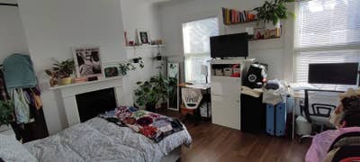 Room for Rent Main Photo