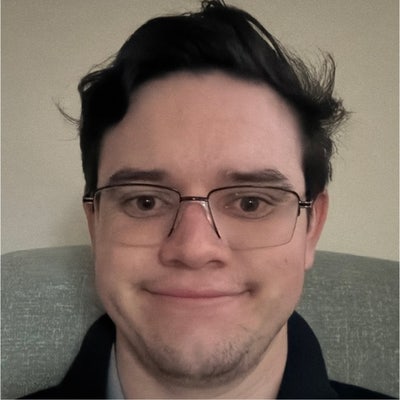 Dylan looking for room share  Main Photo