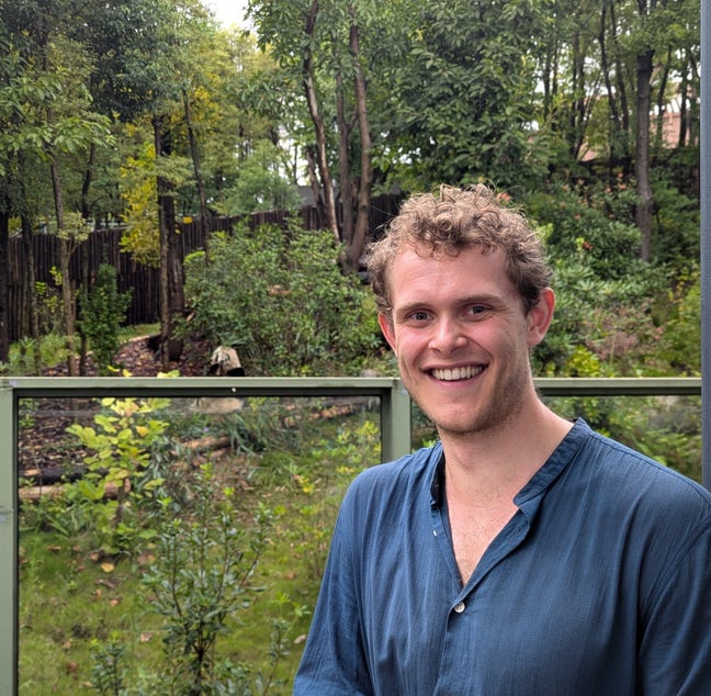 PhD Grad Analyst Main Photo