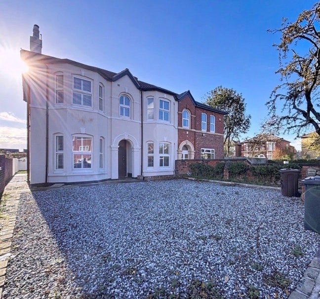 Newly Fully Renovated House – Brand New Throughout Main Photo