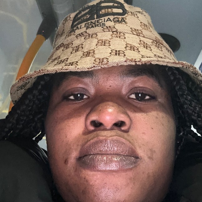 30 year old Female seeks a single or double room Main Photo