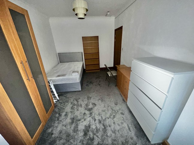 Ilford/Gants Hill.2 Dbl Rooms. #Available#Females  Main Photo