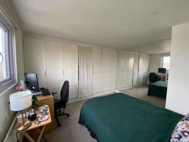 Gorgeous Double Bedroom in Hove   Main Photo
