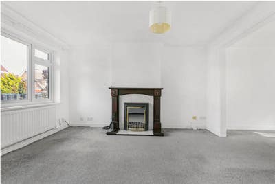 Lovely Rooms Available Near Royal Holloway Main Photo