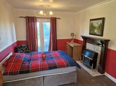 Huge Room for One Professional – All Bills Include Main Photo