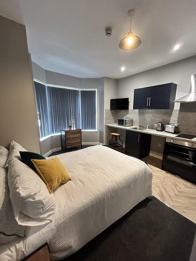 🔥NG9 Studio & En-Suite Rooms Available🔥 Main Photo