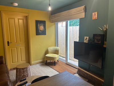 Luxury Co-Living Ensuite Double Room, Town Centre Main Photo