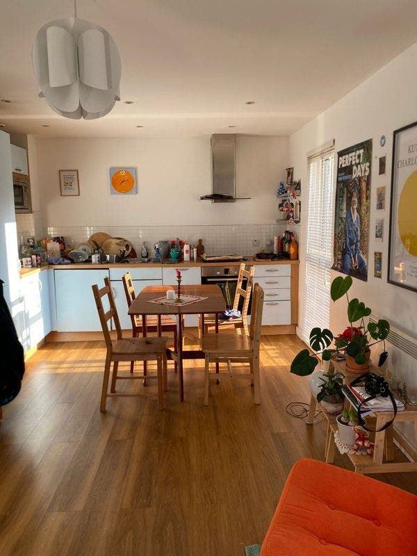 Entire flat available for 1 month Main Photo