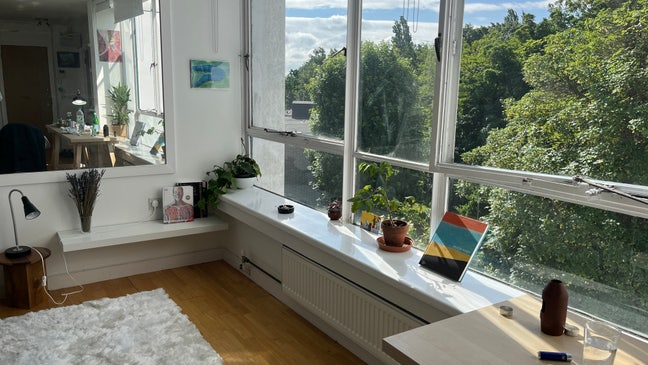 Lovely Light Double Bed Studio Highgate/Crouch End Main Photo