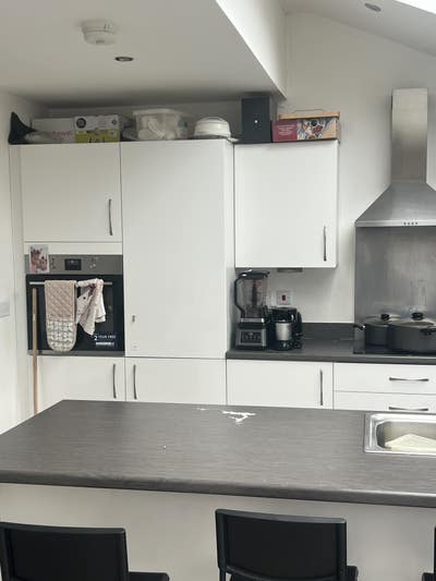 Spacious double room Main Photo