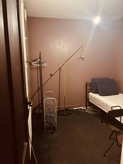 Short / Long Term double room in a quiet areas  Main Photo