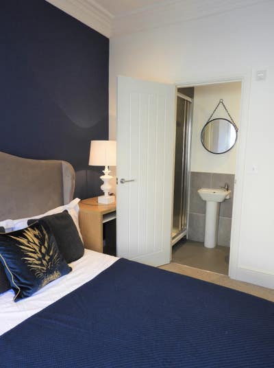 Double En-Suite Room to Rent, Albany Rd, DN4 Main Photo