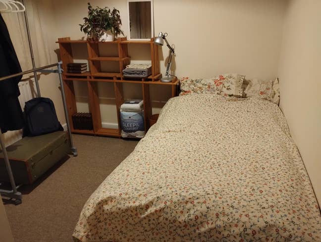 Single room 2-3 nights occupancy each week  Main Photo