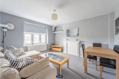 2 Rooms available in 4 bed flat in Shadwell/Wappin Main Photo