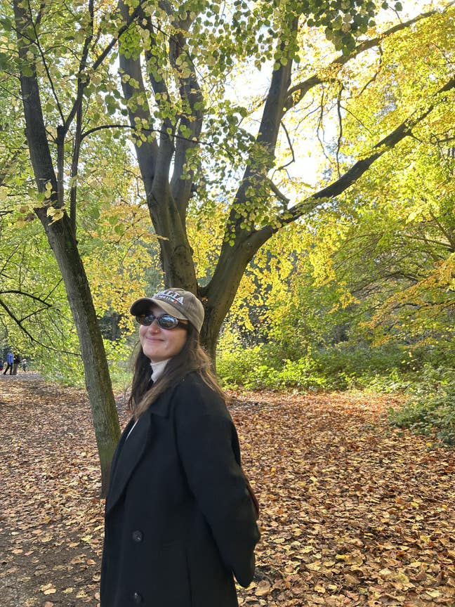 25 year old gal looking for queer friendly flat Main Photo