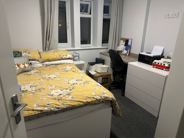 Tenancy takeover  Main Photo