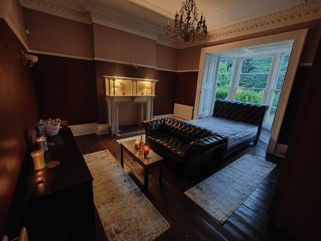 2 Double Rooms to rent in Very nice houses Main Photo