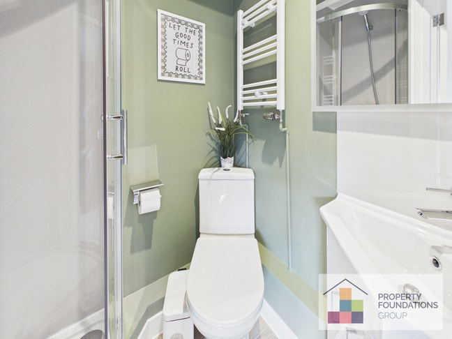 🏡✨ Stunning En-Suite Room | All Bills Included ✨ Main Photo