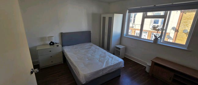  Large Double Room  Main Photo