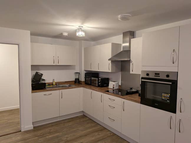 Ensuite Room for Rent Main Photo