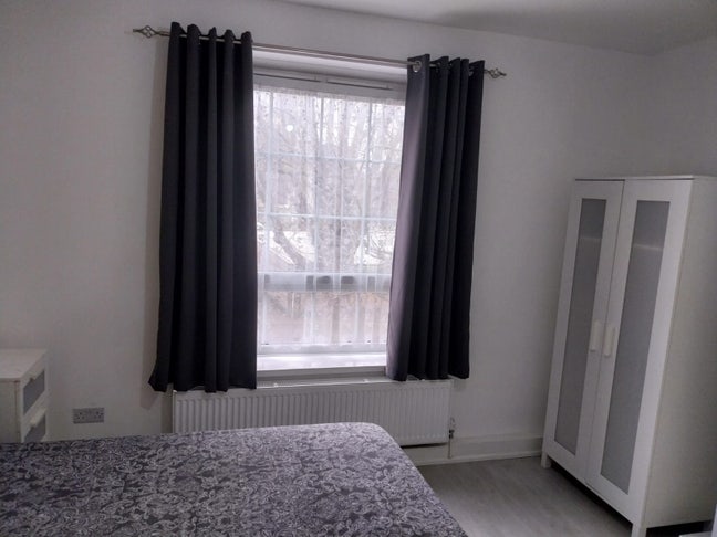 *Available now*New Double room near kings hospital Main Photo
