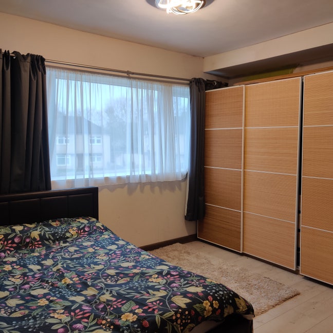 Spacious room close to Cribbs Causeway Main Photo