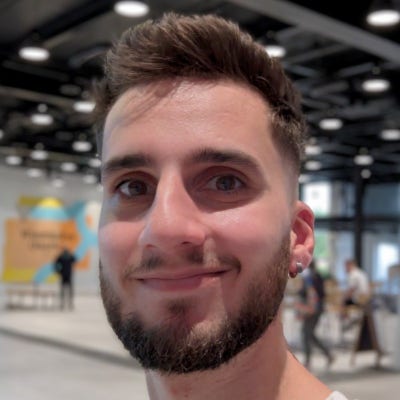 Italian guy looking for a room Main Photo